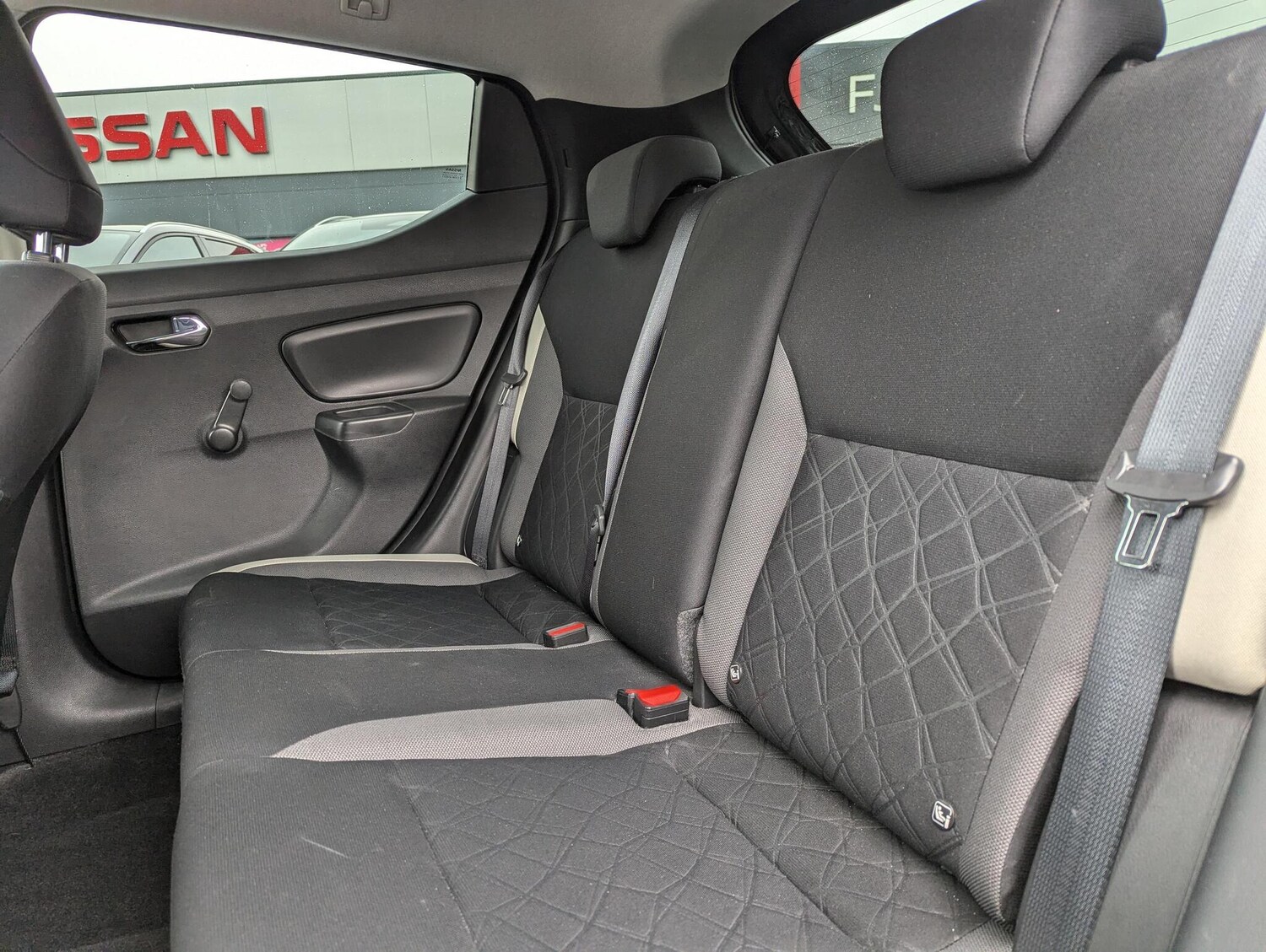 Used Nissan Micra 2017 for sale - 76370890: Photo 10