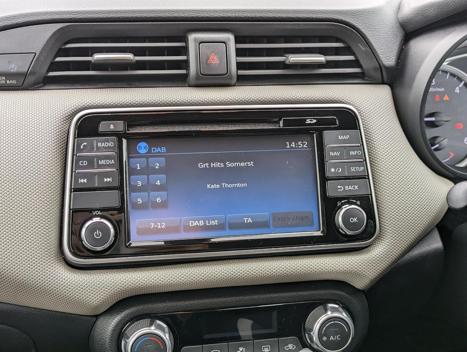 Used Nissan Micra 2017 for sale - 76370890: Photo 9