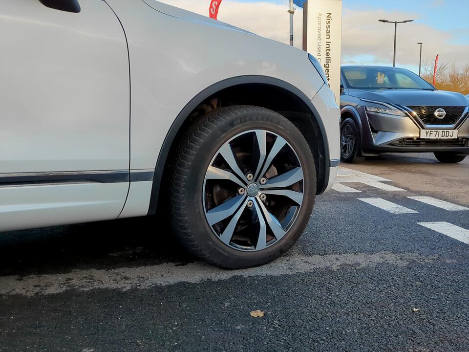 Used Volkswagen Touareg 2016 for sale - 76781572: Photo 12