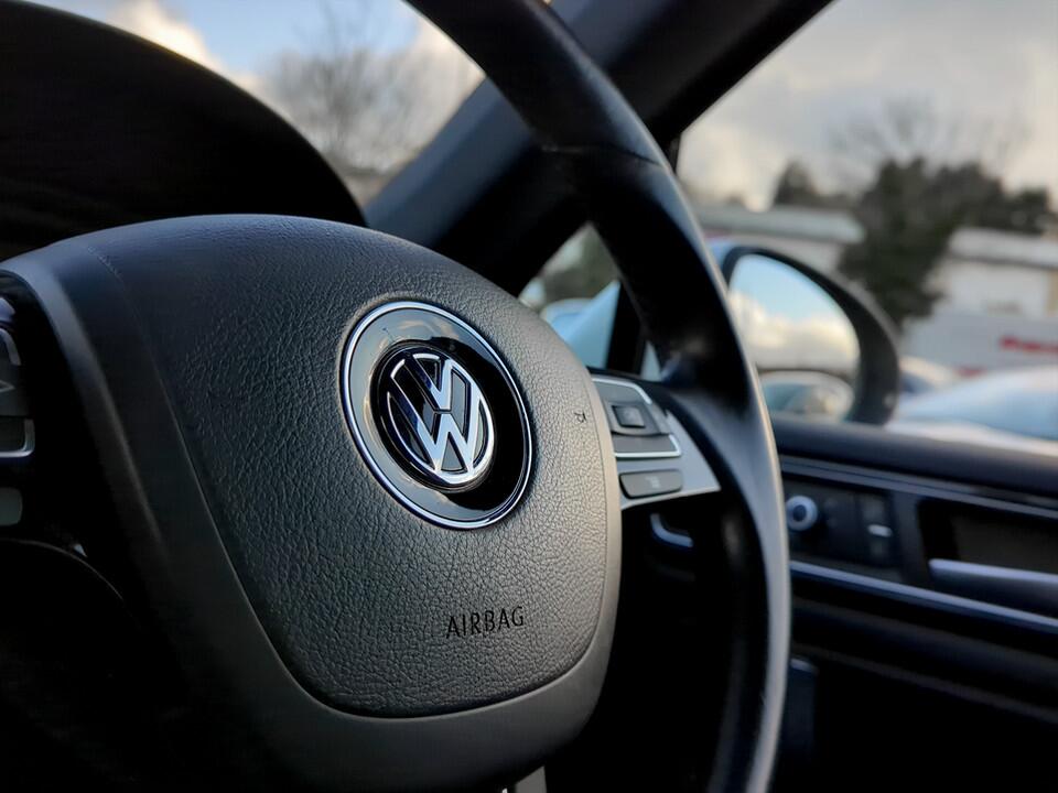 Used Volkswagen Touareg 2016 for sale - 76781572: Photo 14