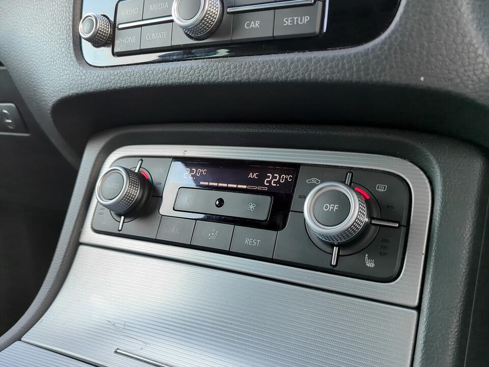 Used Volkswagen Touareg 2016 for sale - 76781572: Photo 22