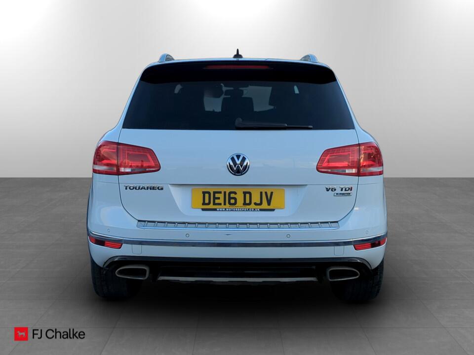 Used Volkswagen Touareg 2016 for sale - 76781572: Photo 3