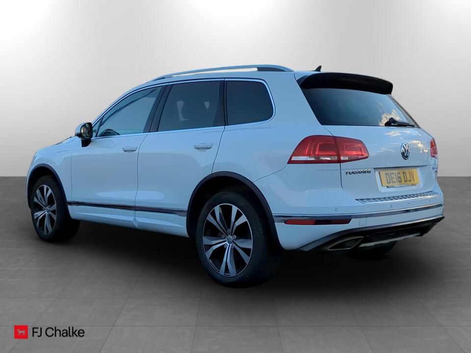 Used Volkswagen Touareg 2016 for sale - 76781572: Photo 4