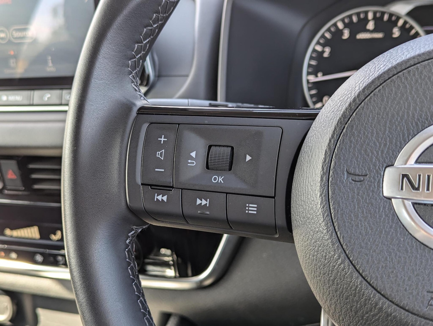 Used Nissan Qashqai 2022 for sale - 76152743: Photo 14