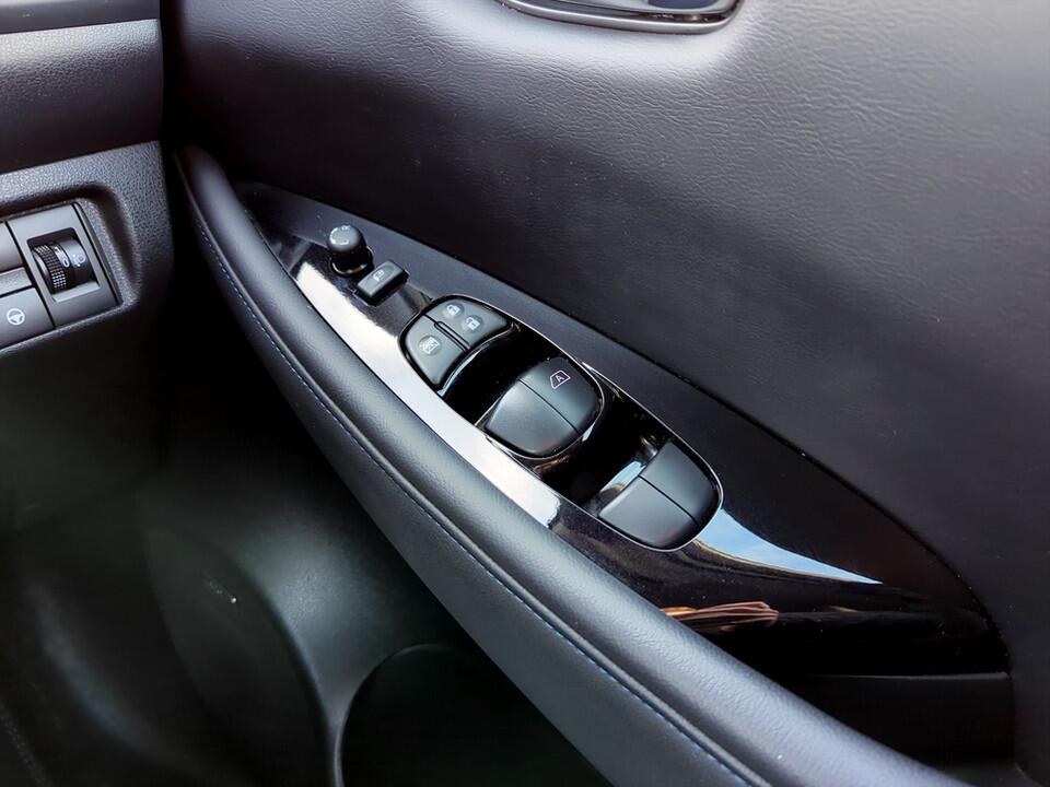 Used Nissan Leaf for sale - 77331992: Photo 20