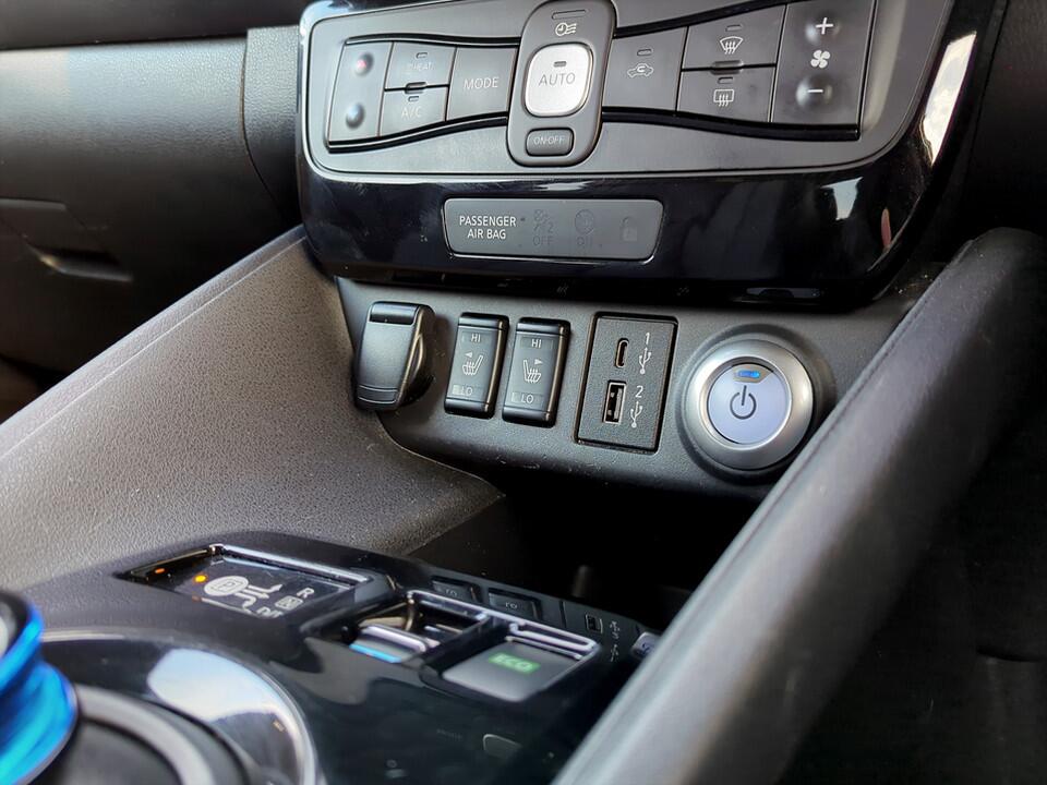 Used Nissan Leaf for sale - 77331992: Photo 24