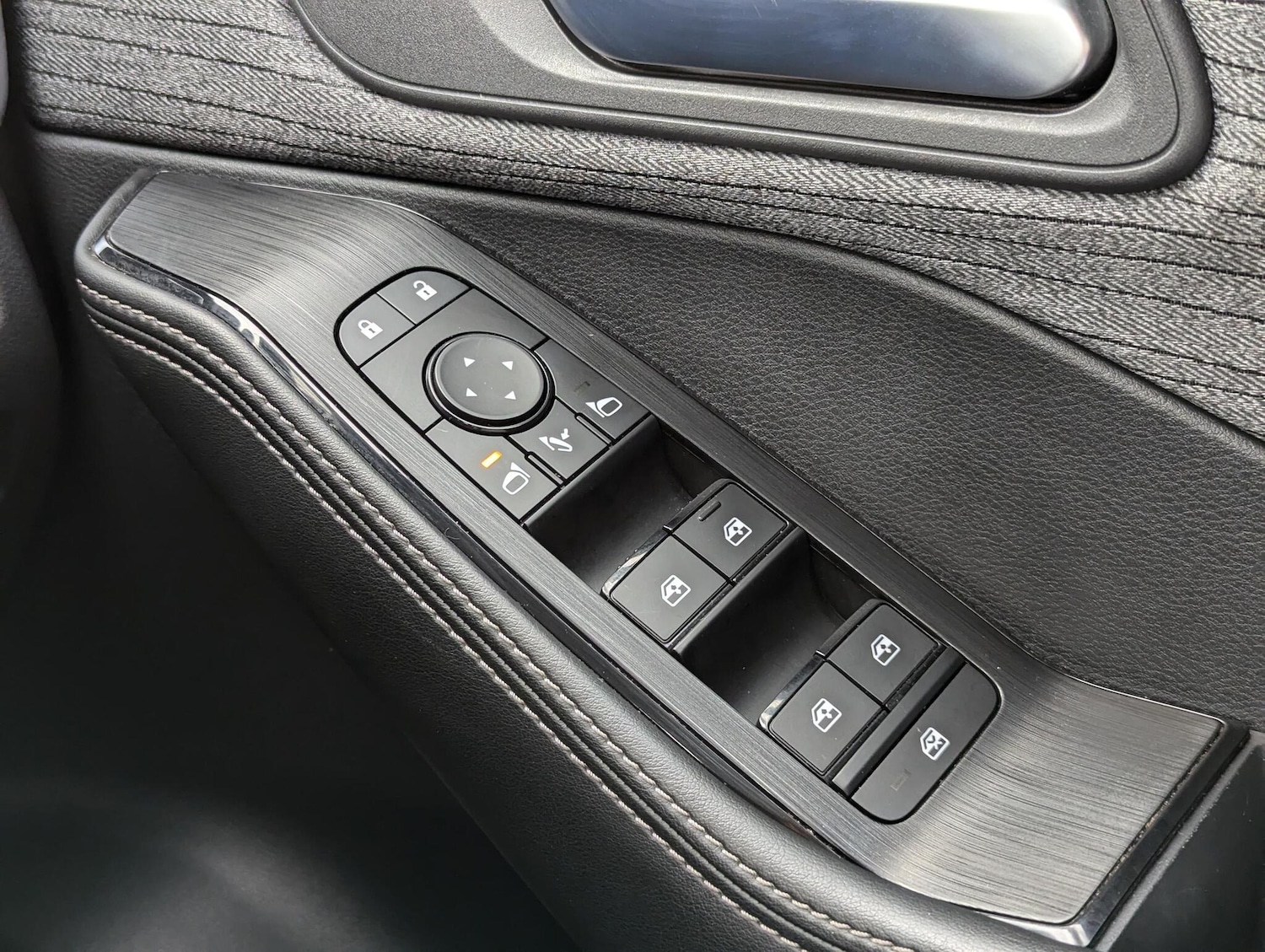 Used Nissan X-Trail 2023 for sale - 76151496: Photo 16