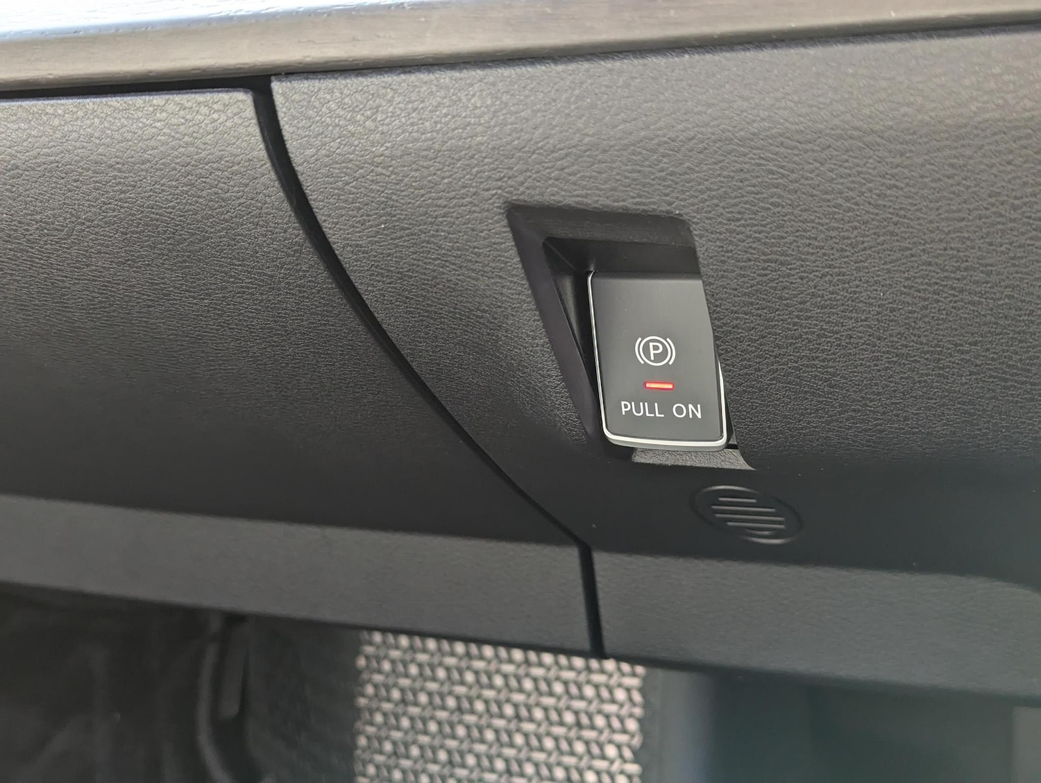Used Nissan ARIYA 2025 for sale - 76152909: Photo 19