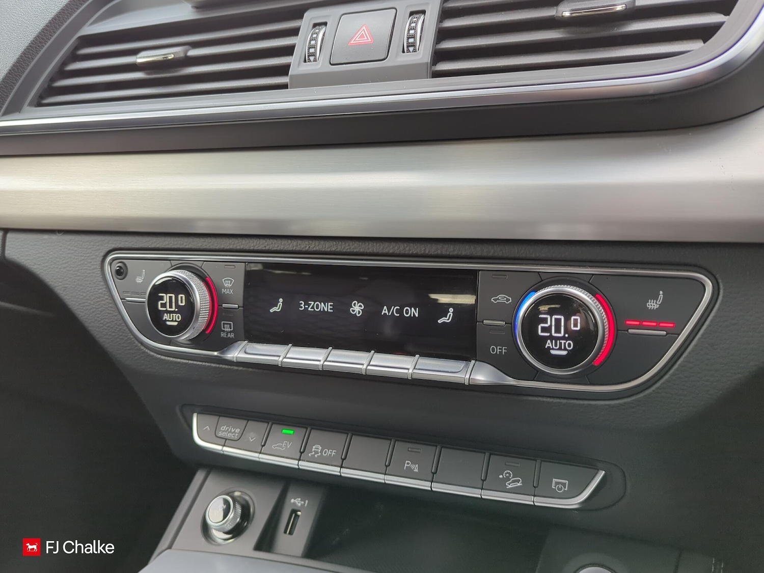 Used Audi Q5 2020 for sale - 77647019: Photo 20