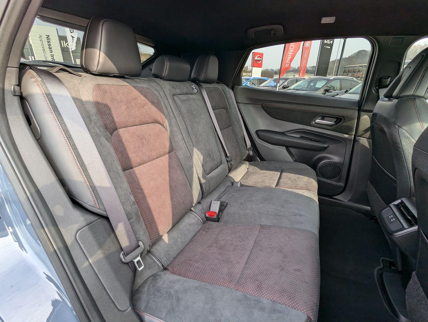 Used Nissan ARIYA 2025 for sale - 76561008: Photo 41