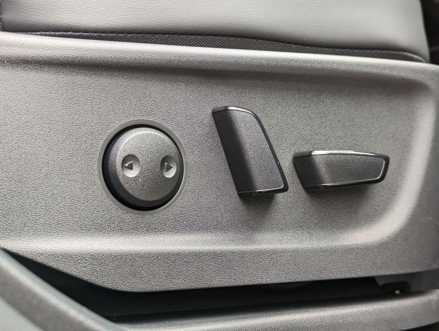 Used Nissan ARIYA 2025 for sale - 76561008: Photo 53