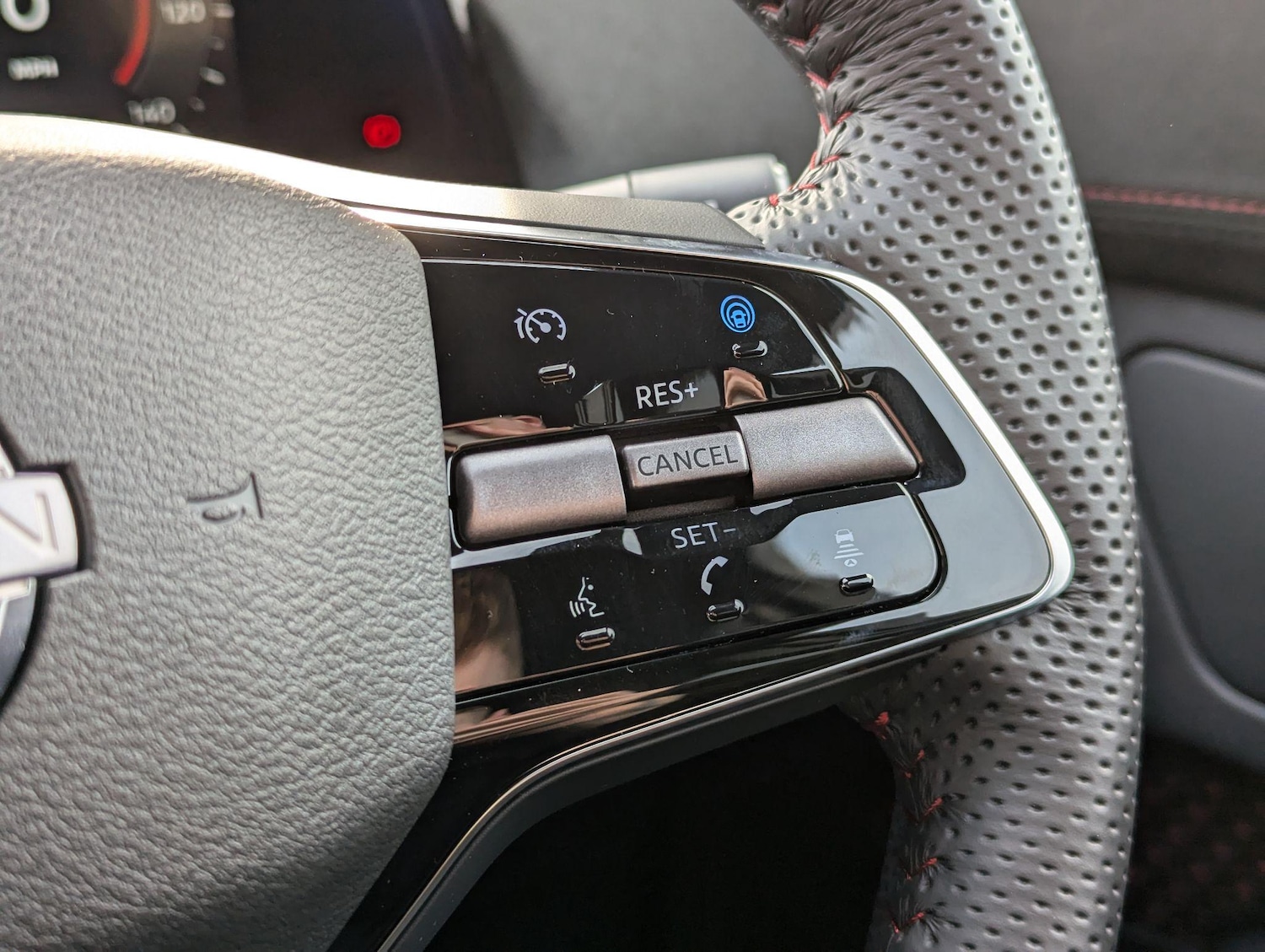 Used Nissan ARIYA 2025 for sale - 76561008: Photo 55