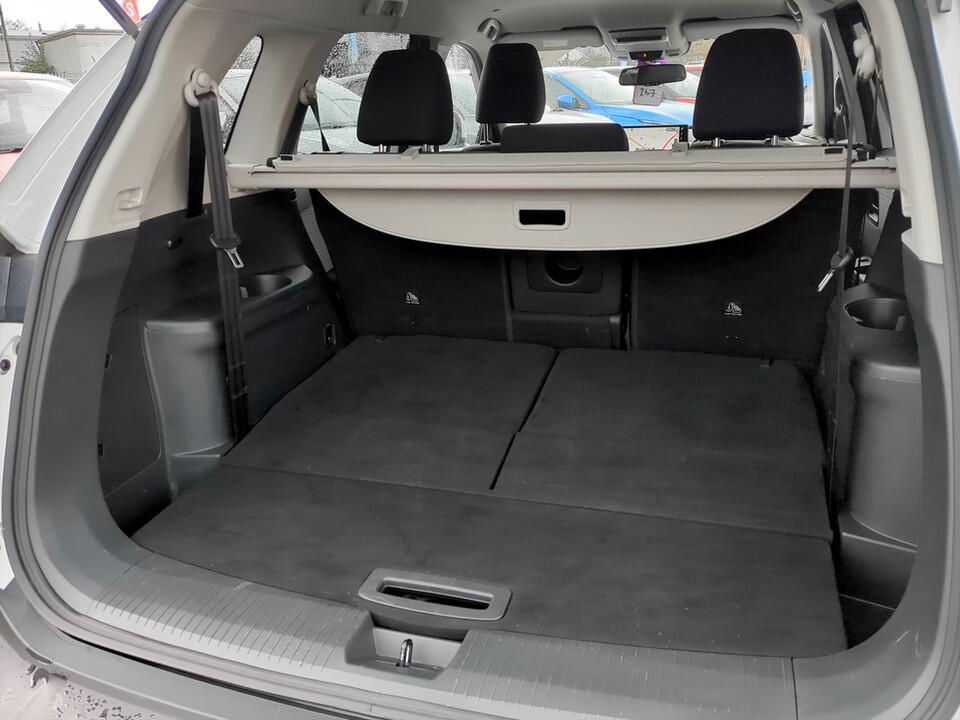 Used Nissan X-Trail 2023 for sale - 76613260: Photo 11