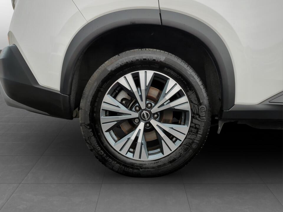 Used Nissan X-Trail 2023 for sale - 76613260: Photo 13