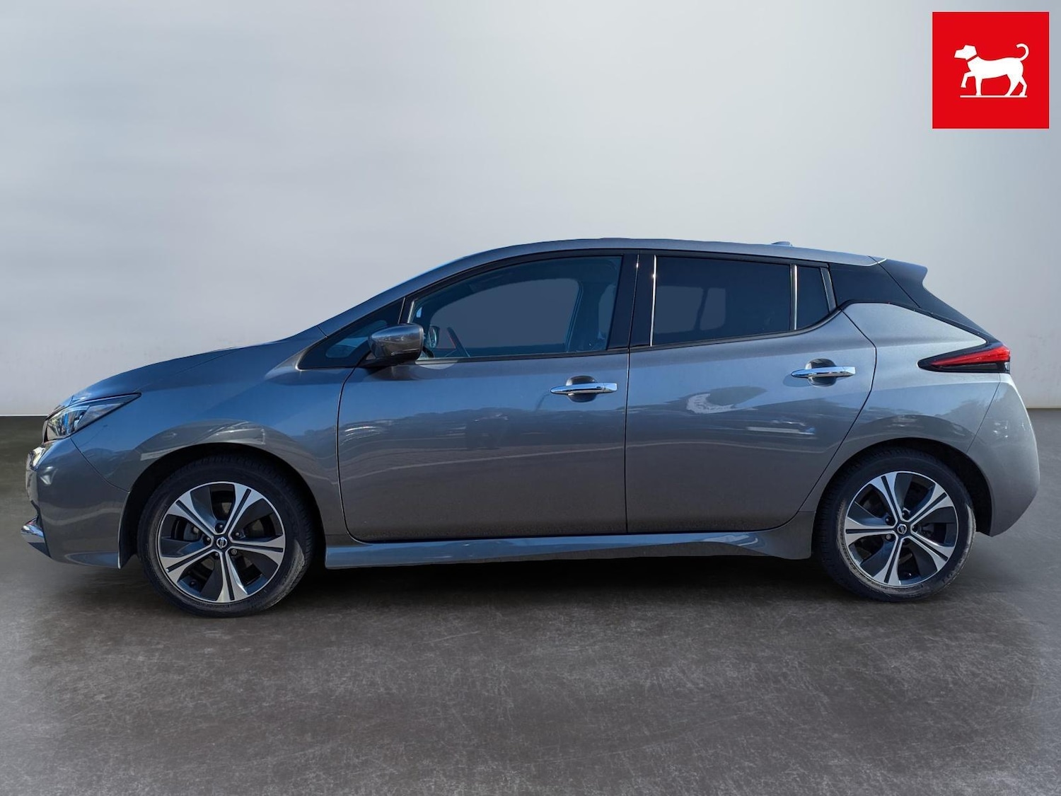 Used Nissan Leaf 2021 for sale - 76152902: Photo 5