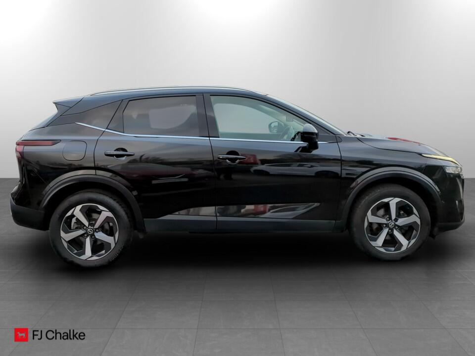 Used Nissan Qashqai 2022 for sale - 77016207: Photo 2
