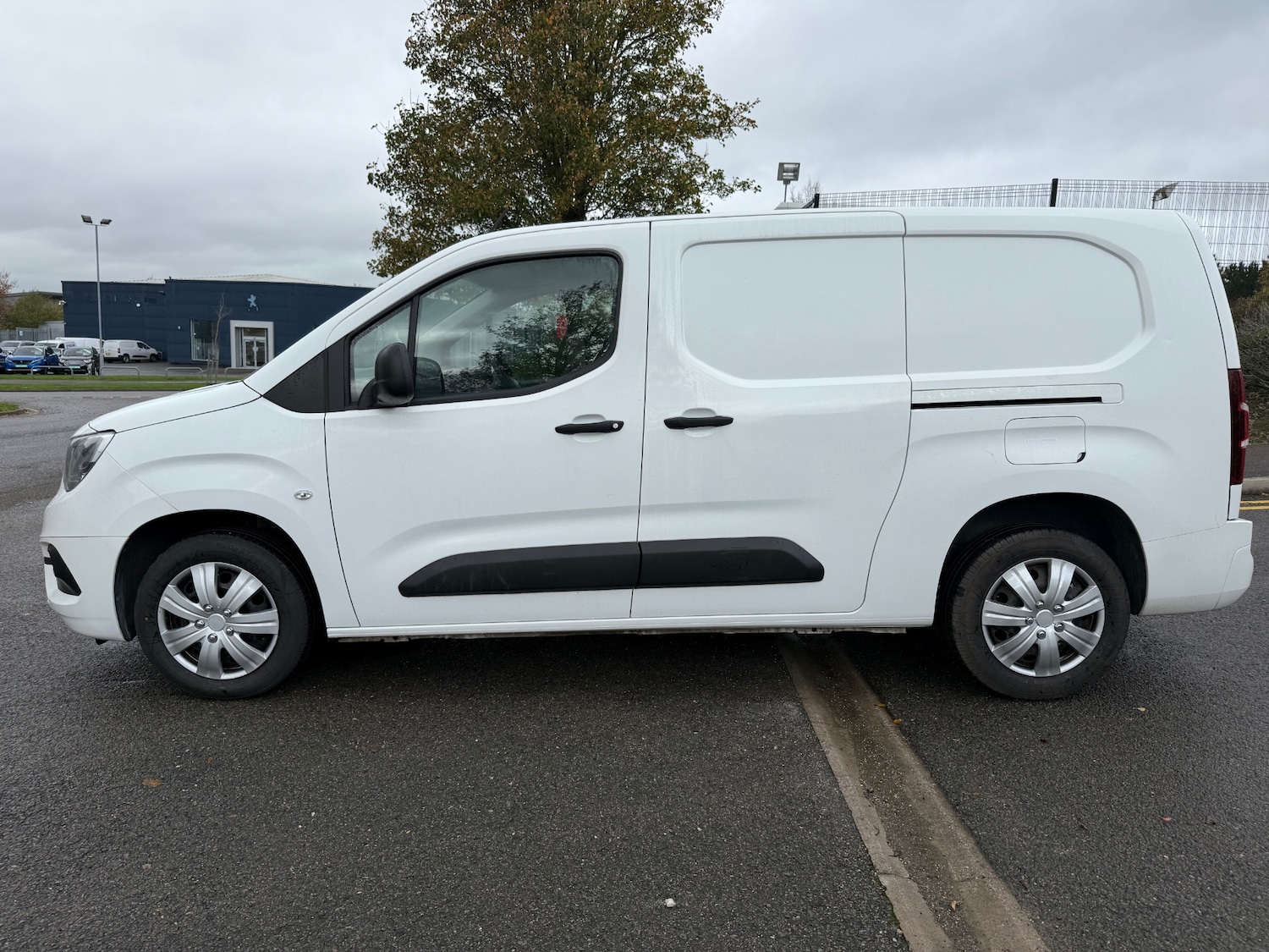 Used Vauxhall Combo 2020 for sale - 76534171: Photo 3