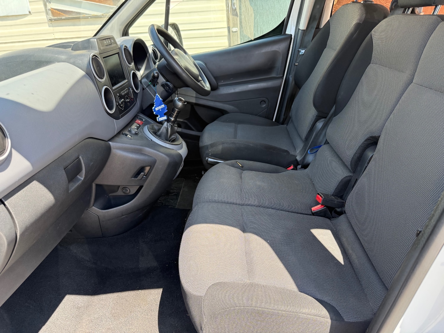 Used Citroen Berlingo 2018 for sale - 76919724: Photo 2