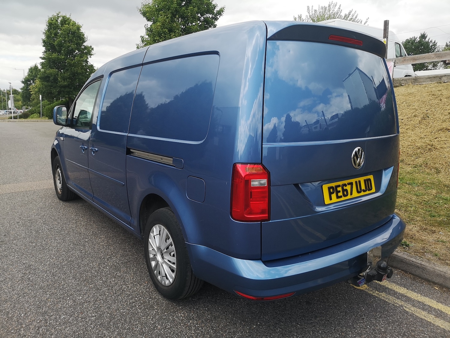 Used Volkswagen Caddy Maxi 2017 for sale - 76906270: Photo 5