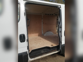 Used Iveco Daily 2015 for sale - 76273900: Photo 3