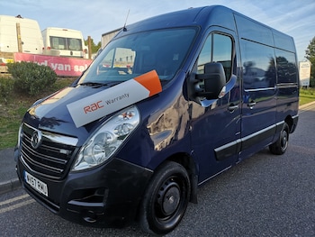 Vauxhall - Movano