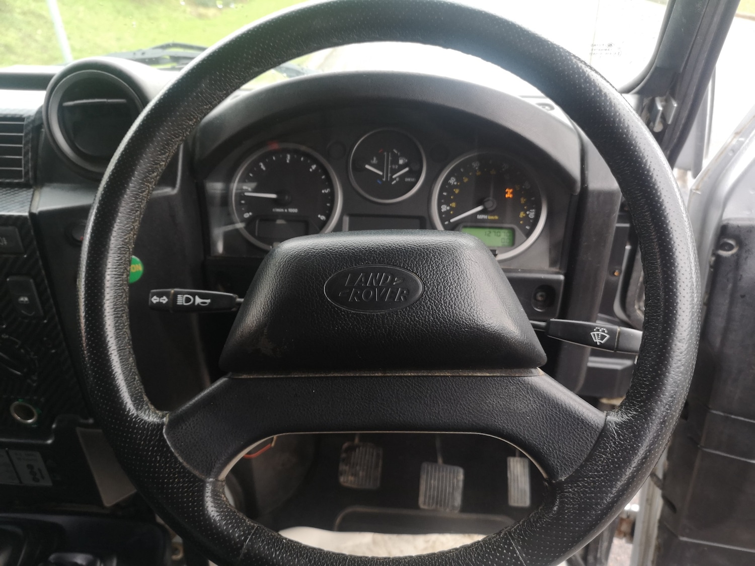 Used Land Rover Defender 2011 for sale - 76859458: Photo 11