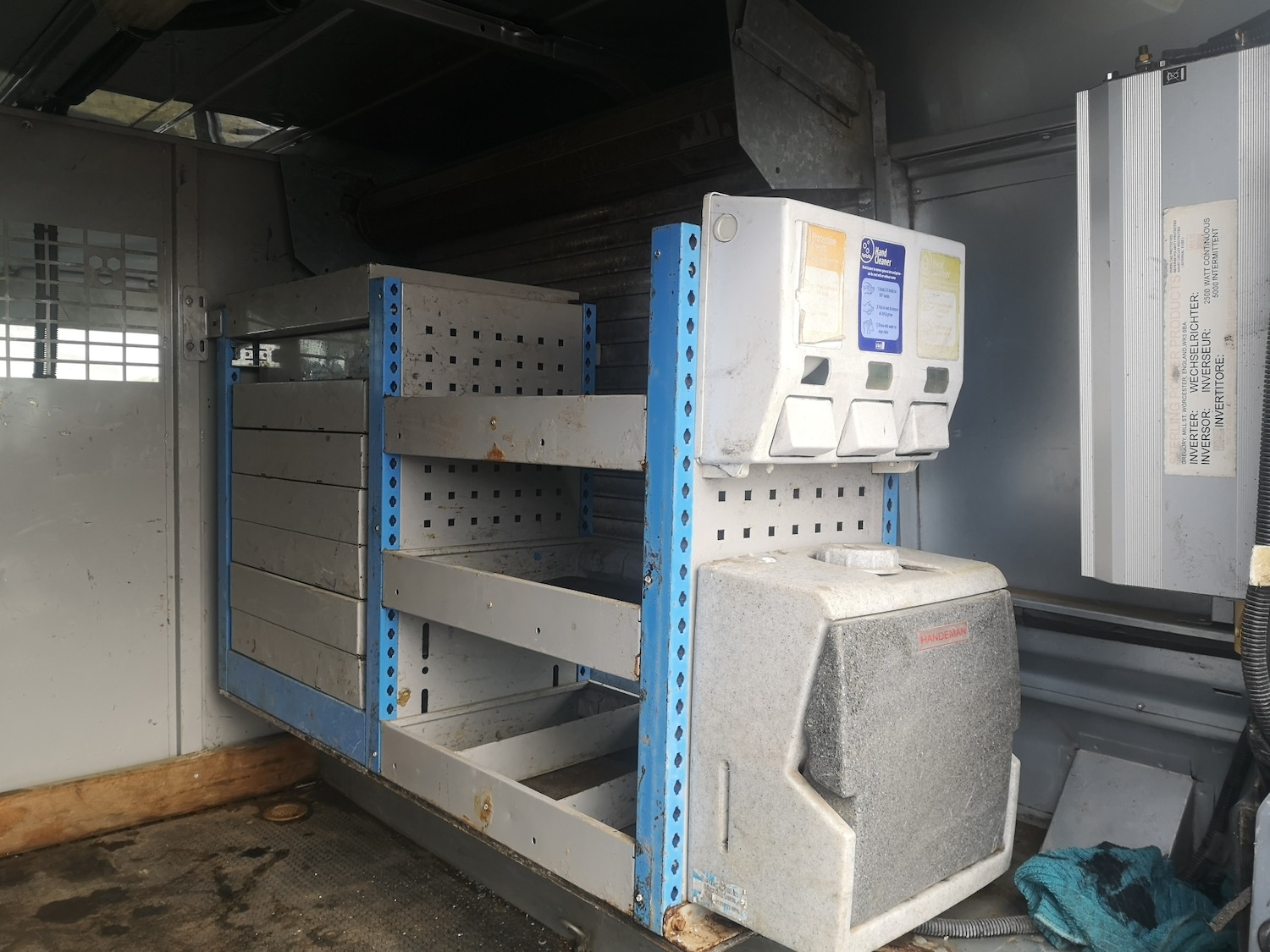 Used Land Rover Defender 2011 for sale - 76859458: Photo 3