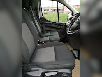 Used Ford Transit Custom 2019 for sale - 76879522: Photo