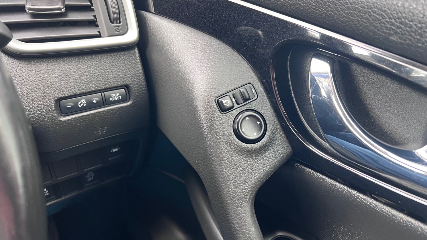 Used Nissan Qashqai 2016 for sale - 77337697: Photo 34