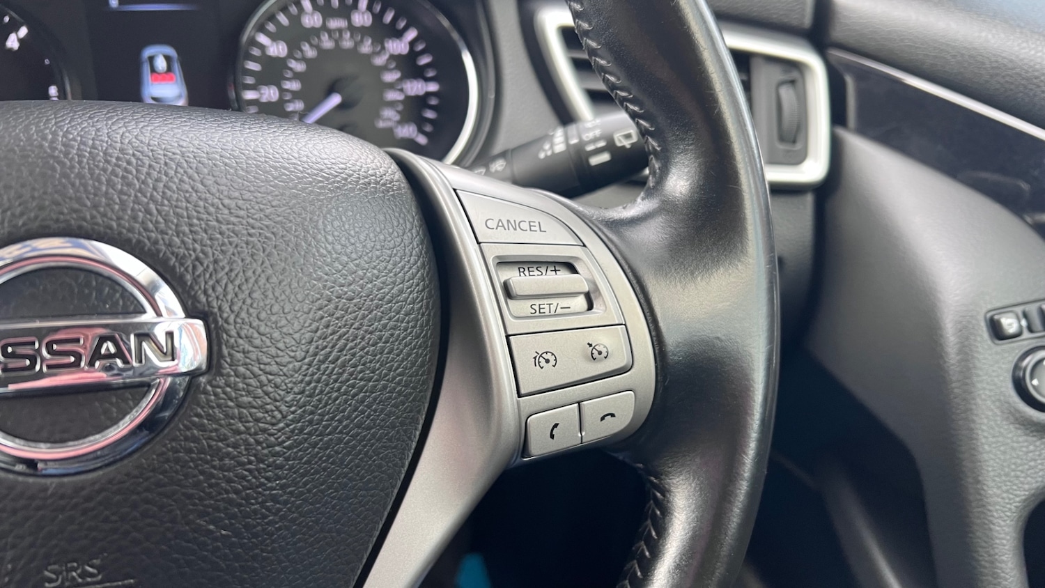 Used Nissan Qashqai 2016 for sale - 77337697: Photo 36