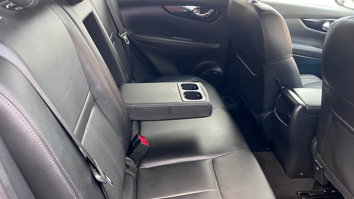 Used Nissan Qashqai 2016 for sale - 77337697: Photo 51