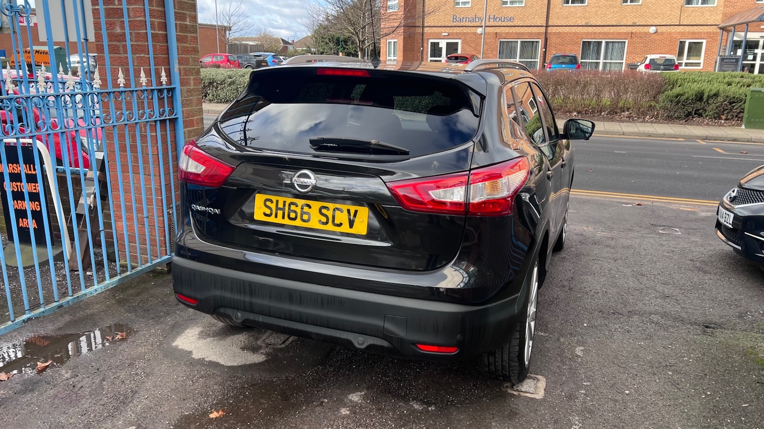 Used Nissan Qashqai 2016 for sale - 77337697: Photo 9