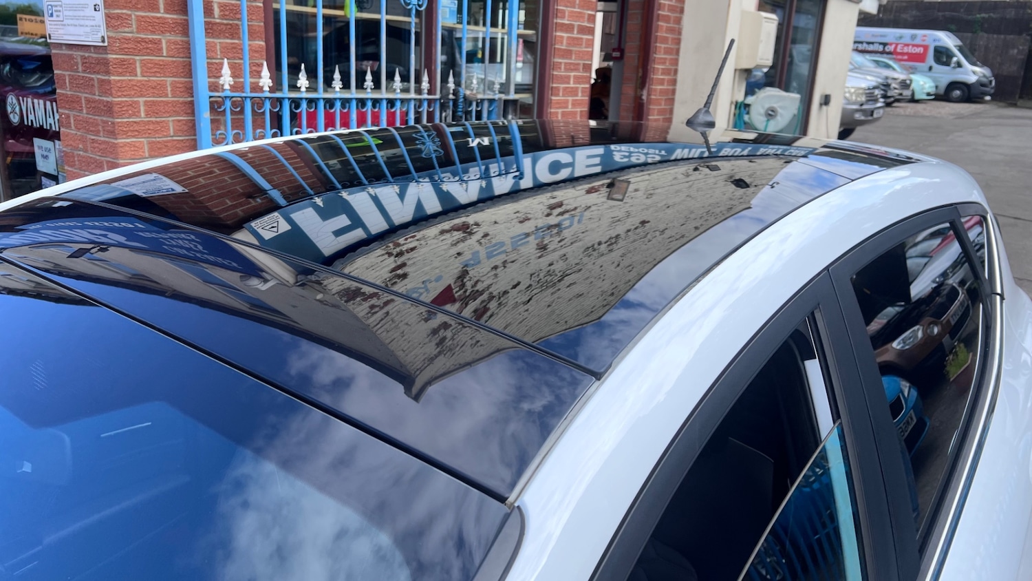 Vehicle 21
