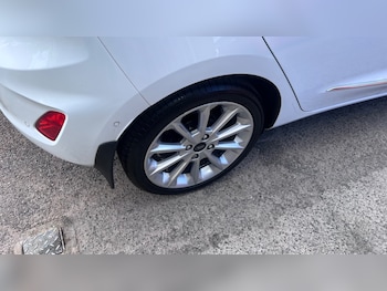 Used Ford Fiesta 2018 for sale - 75593460: Photo