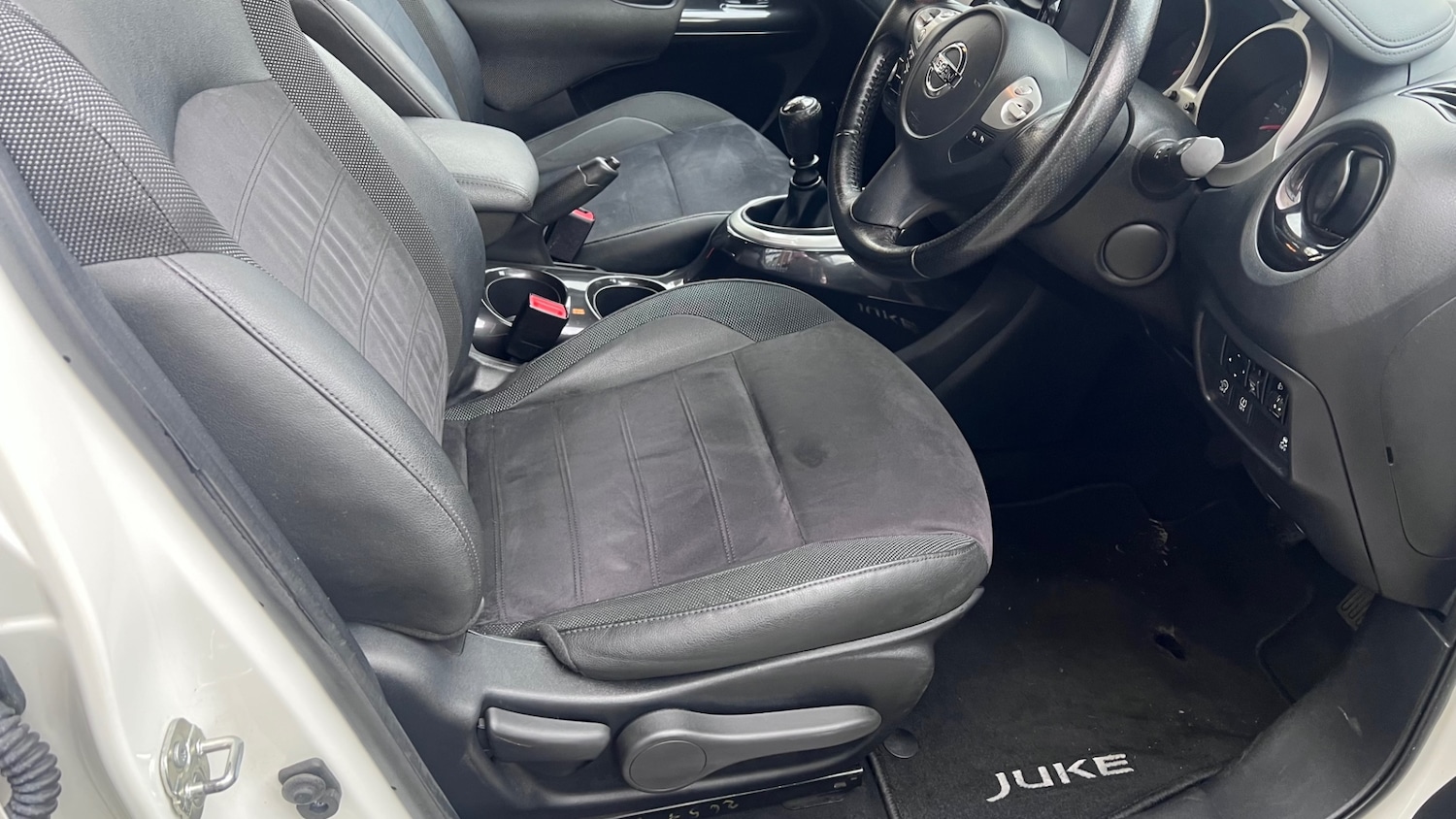 Used Nissan Juke 2017 for sale - 77678624: Photo 27