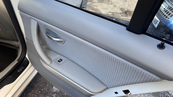 Used BMW 3 Series 2012 for sale - 76187363: Photo 26
