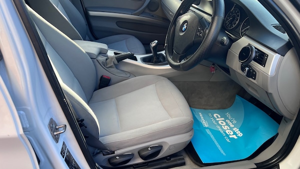 Used BMW 3 Series 2012 for sale - 76187363: Photo 3