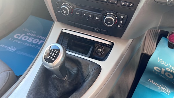 Used BMW 3 Series 2012 for sale - 76187363: Photo 40