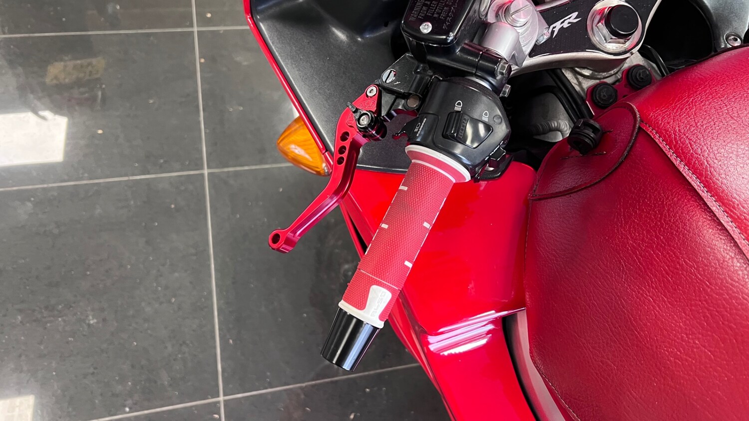 Used Honda VFR 2001 for sale - 78770656: Photo 17