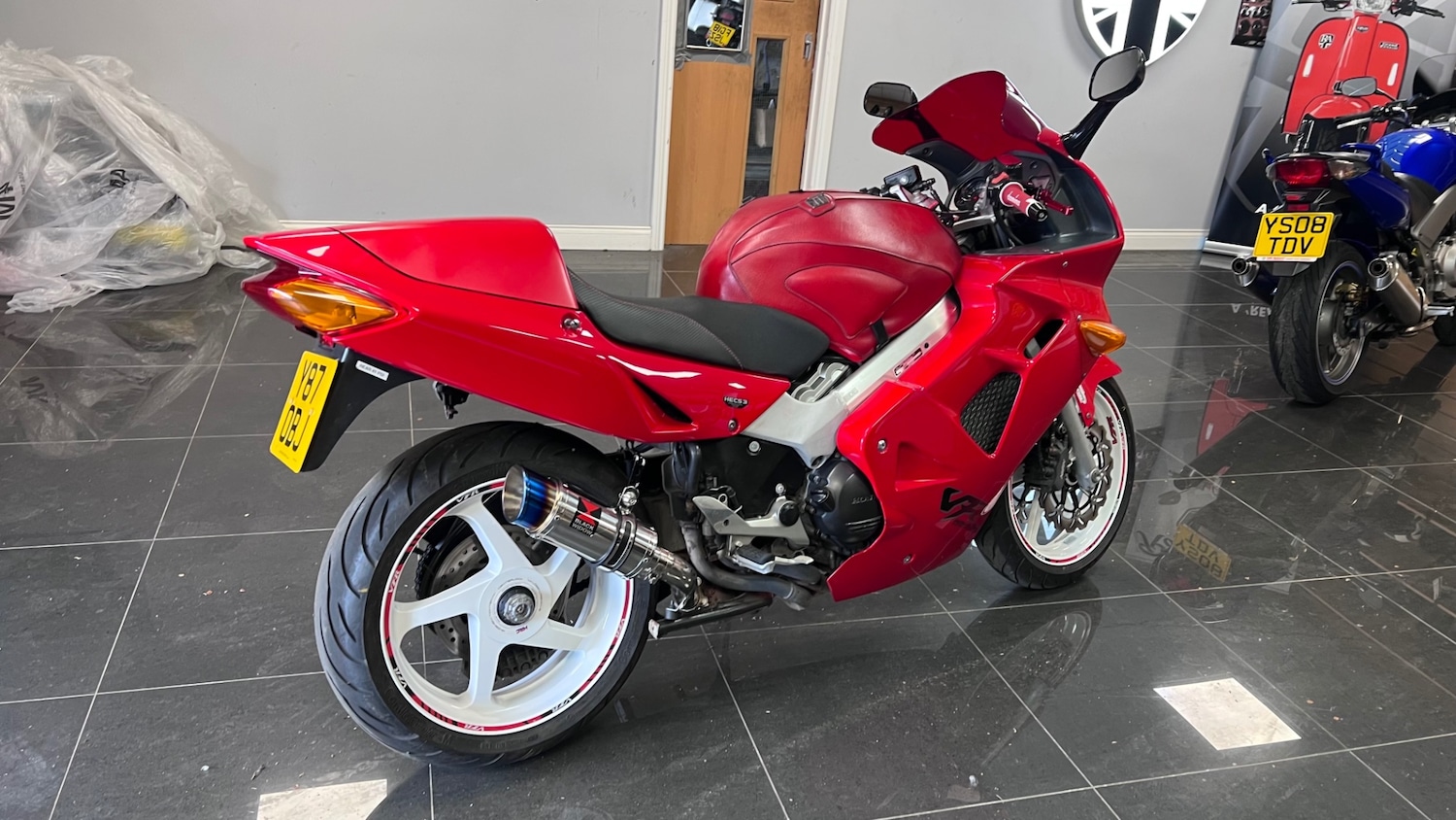 Used Honda VFR 2001 for sale - 78770656: Photo 2