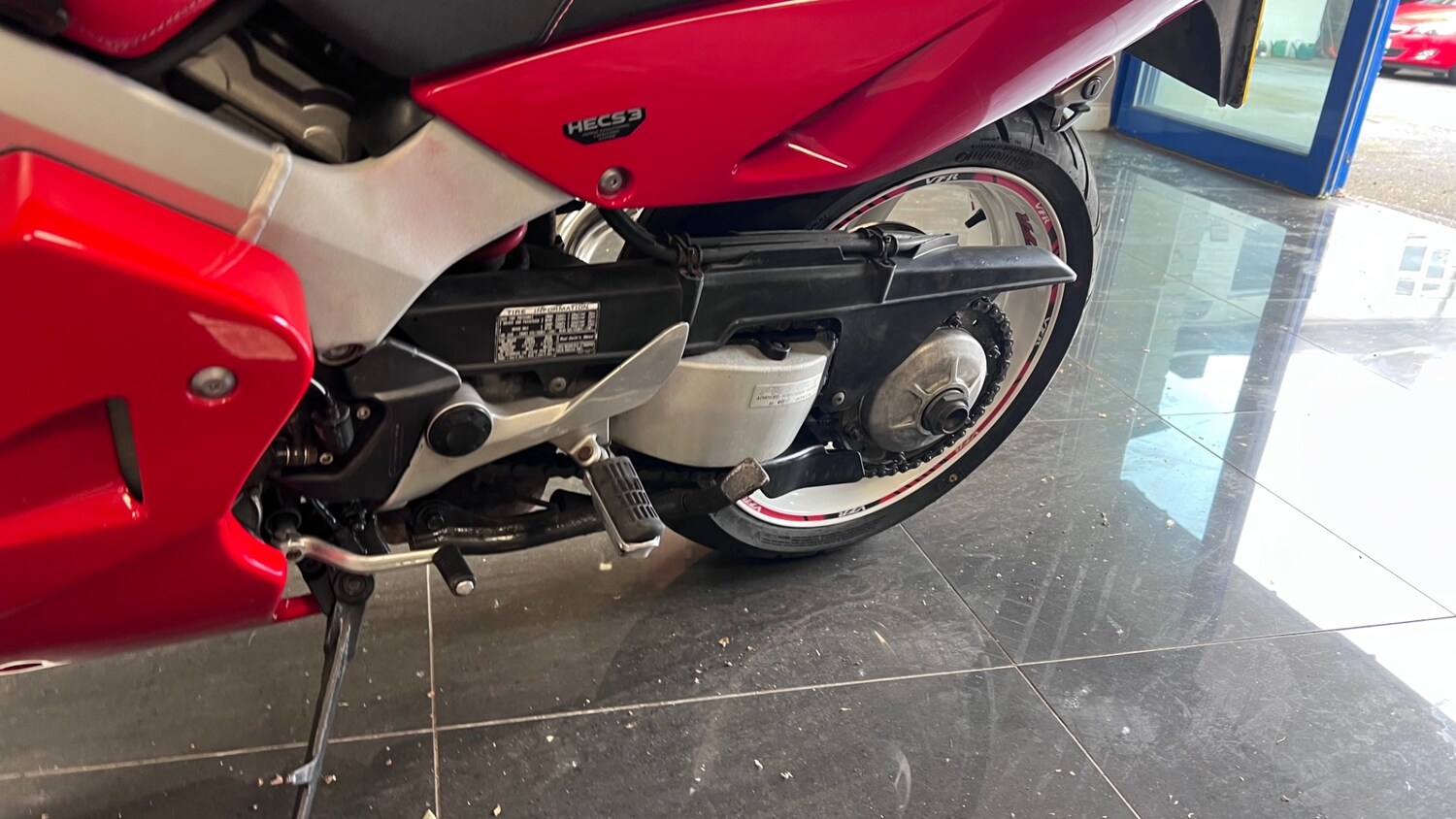 Used Honda VFR 2001 for sale - 78770656: Photo 23