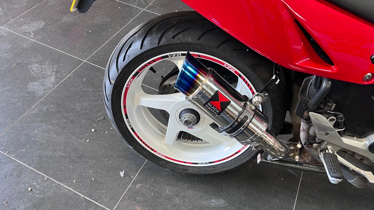 Used Honda VFR 2001 for sale - 78770656: Photo 24