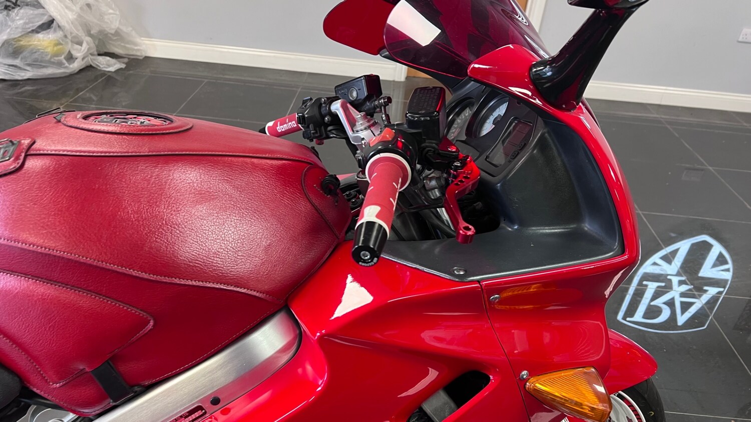Used Honda VFR 2001 for sale - 78770656: Photo 29
