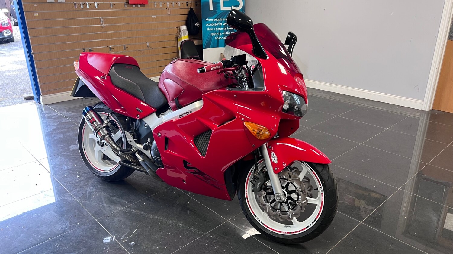 Used Honda VFR 2001 for sale - 78770656: Photo 3