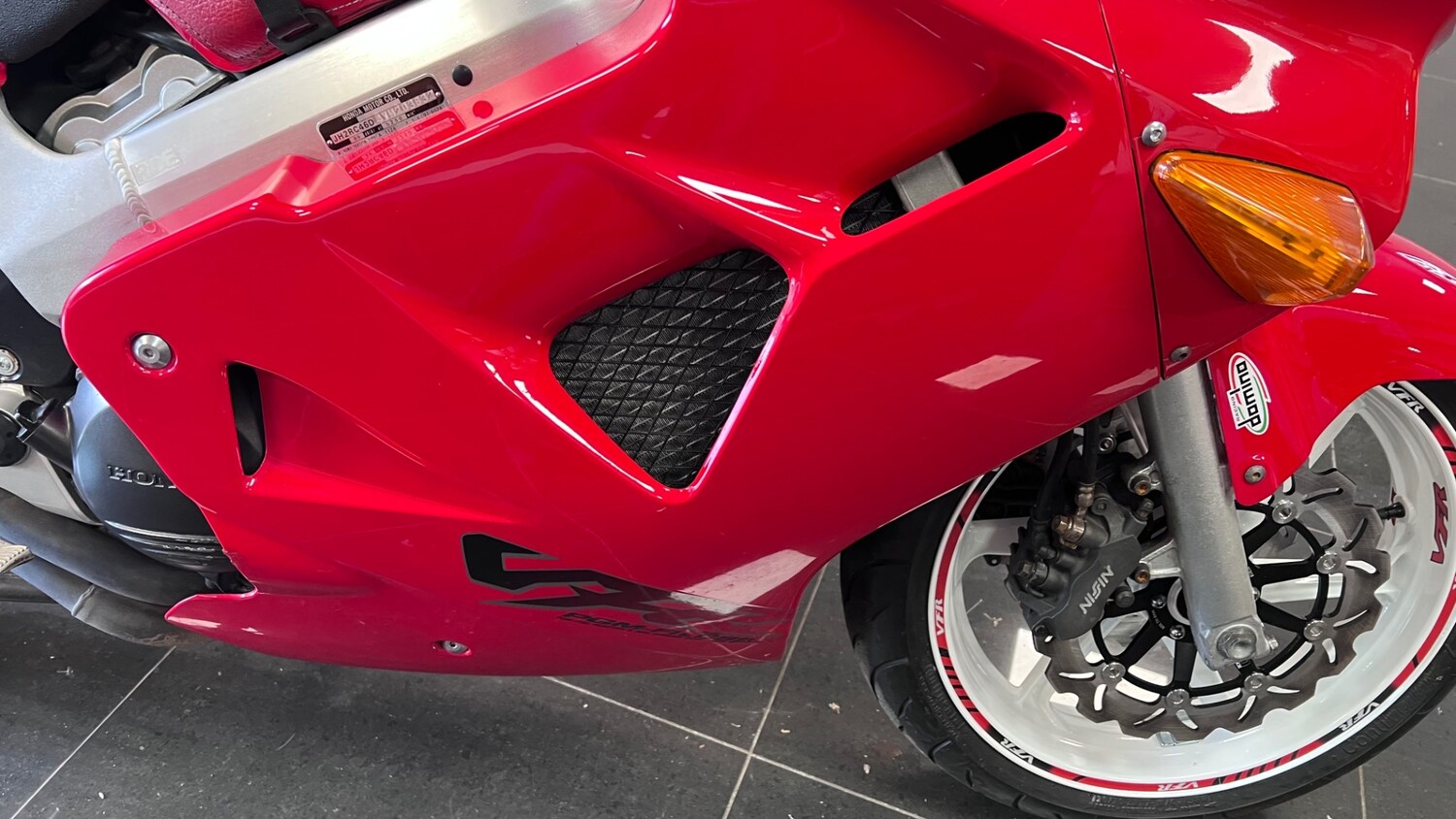 Used Honda VFR 2001 for sale - 78770656: Photo 30