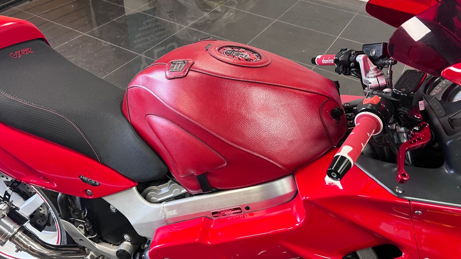 Used Honda VFR 2001 for sale - 78770656: Photo 33