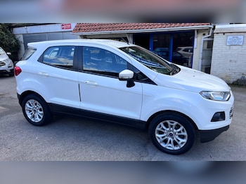 Used Ford Ecosport 2015 for sale - 76078294: Photo
