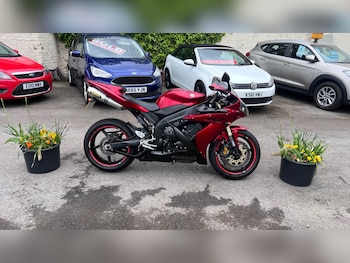 Used Yamaha R1 2006 for sale - bike-74690105: Photo