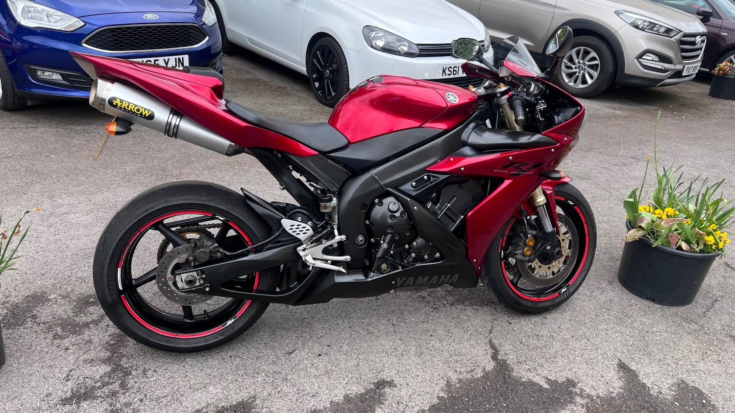 Yamaha R1