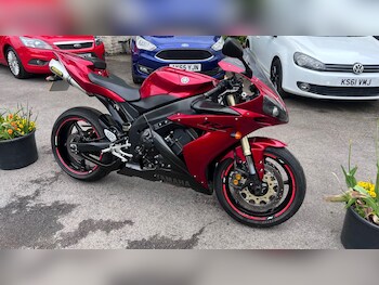 Used Yamaha R1 2006 for sale - bike-74690105: Photo